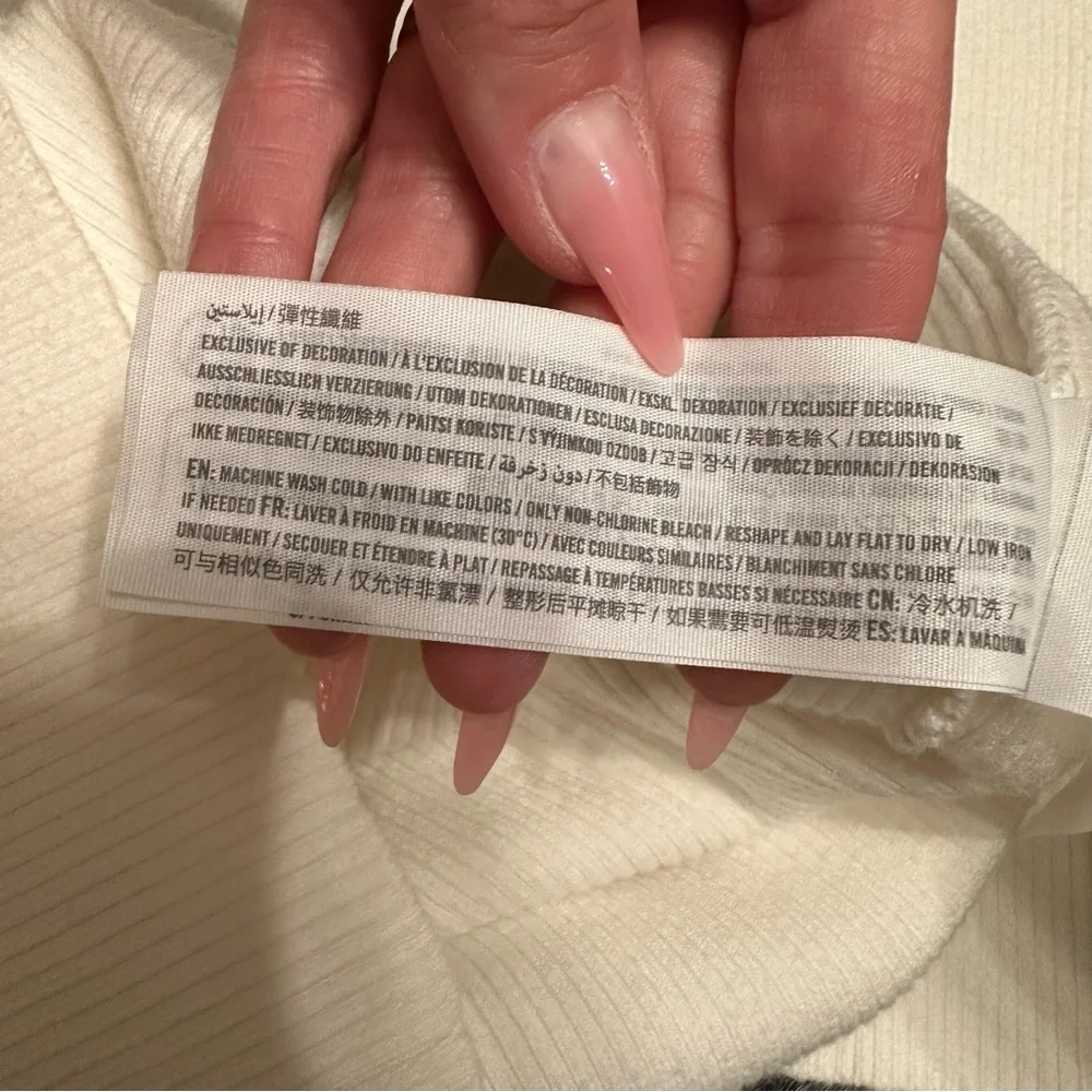 Abercrombie & Fitch Long Sleeve Cutout Maxi Sweater Dress in Cream, Small Tall - Picture 8 of 10